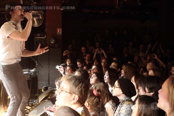 MAXIMO PARK - 2014-02-22 - PARIS - La Maroquinerie - Paul Smith